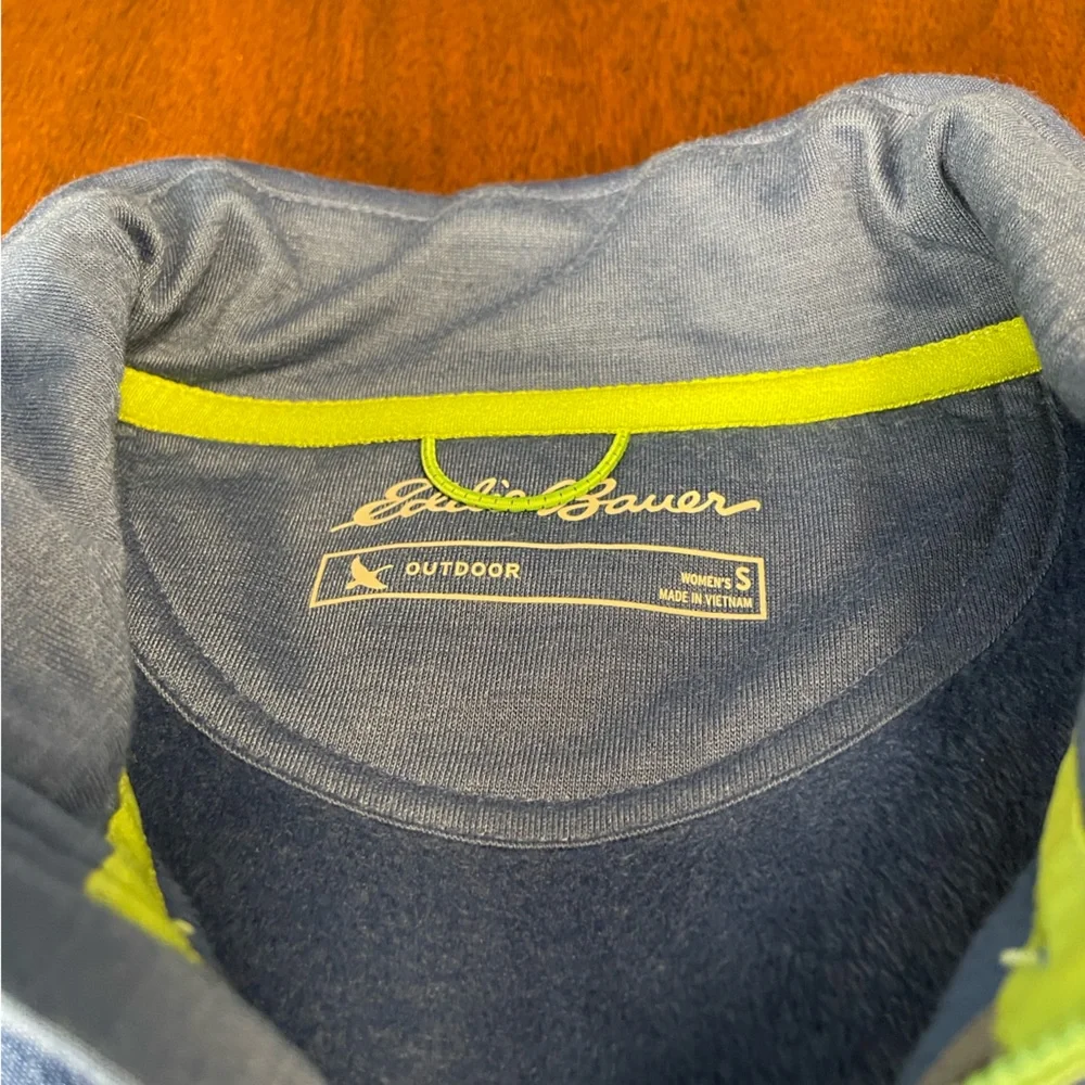 Eddie Bauer Women’s Blue Full Zip Jacket FreeHeat Lightweight Size: Small - Picture 8 of 16
